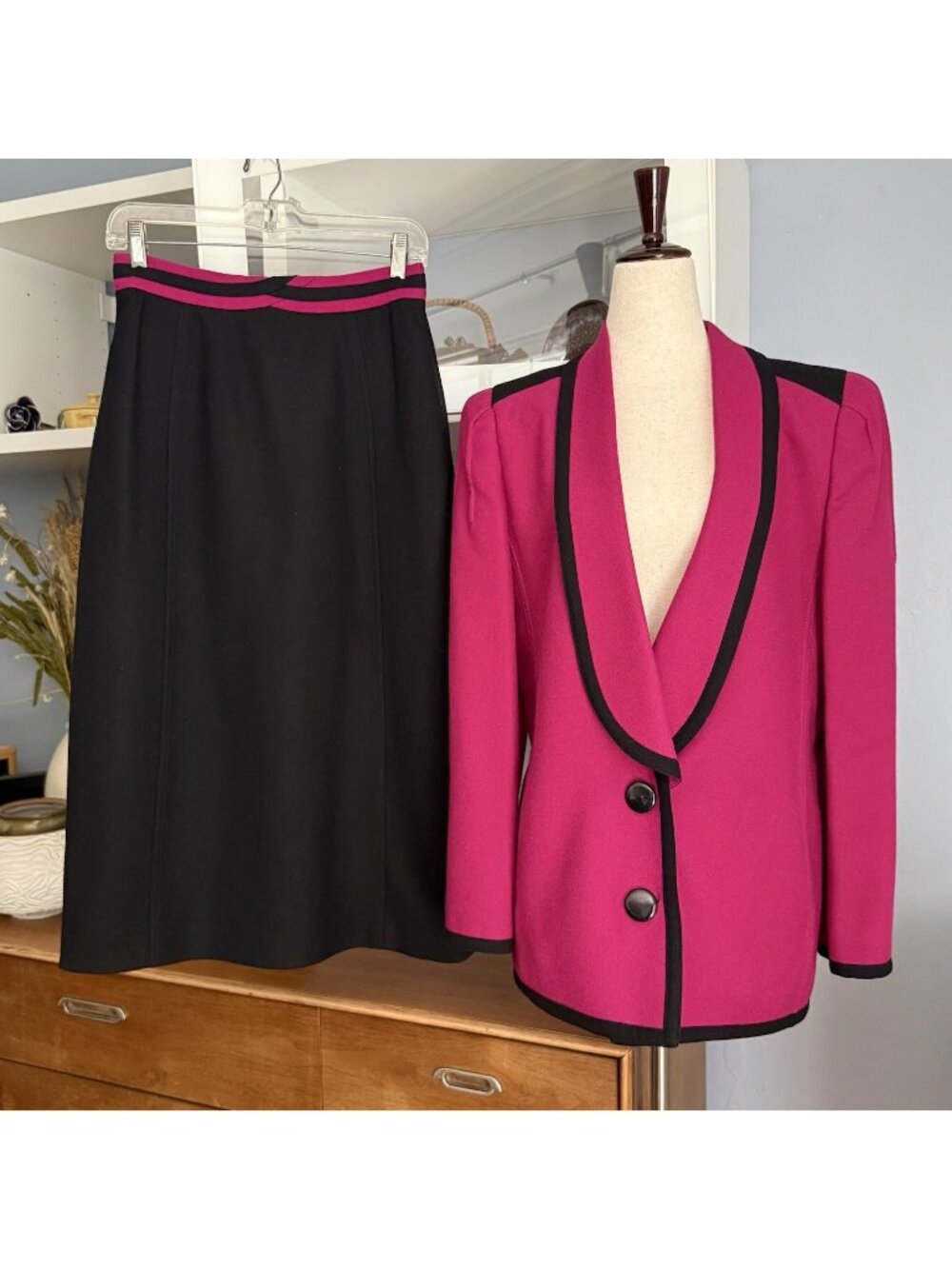 Vintage 80’s Louis Feraud Wool Jacket Skirt Suit Set Fuchsia Black Size US 8